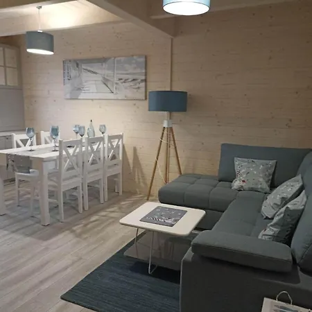 Anielski Zakatek J&r Nad Baltykiem Delux Z Balia Ogrodowa Z Jacuzzi I Klimatyzacja Hébergement de vacances