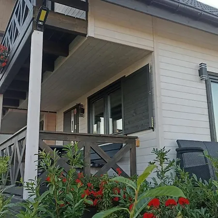 Anielski Zakatek J&r Nad Baltykiem Delux Z Balia Ogrodowa Z Jacuzzi I Klimatyzacja Mielenko