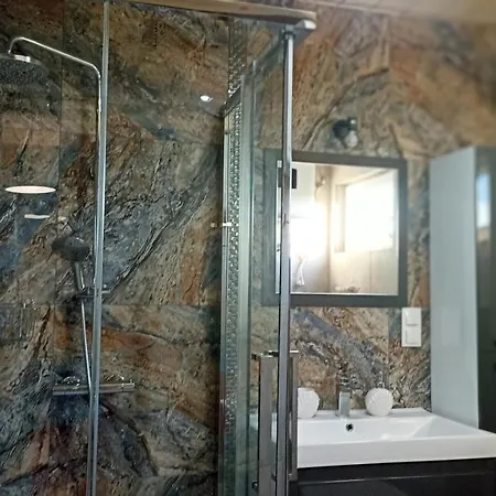 Anielski Zakatek J&r Nad Baltykiem Delux Z Balia Ogrodowa Z Jacuzzi I Klimatyzacja *