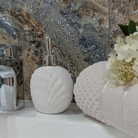 Anielski Zakatek J&r Nad Baltykiem Delux Z Balia Ogrodowa Z Jacuzzi I Klimatyzacja Hébergement de vacances