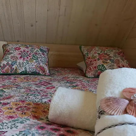 Hébergement de vacances Anielski Zakatek J&r Nad Baltykiem Delux Z Balia Ogrodowa Z Jacuzzi I Klimatyzacja Mielenko