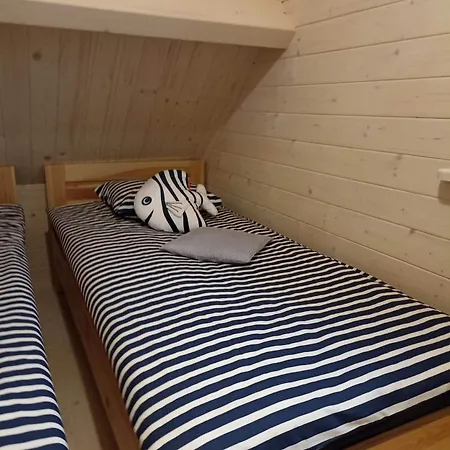 Anielski Zakatek J&r Nad Baltykiem Delux Z Balia Ogrodowa Z Jacuzzi I Klimatyzacja * Mielenko